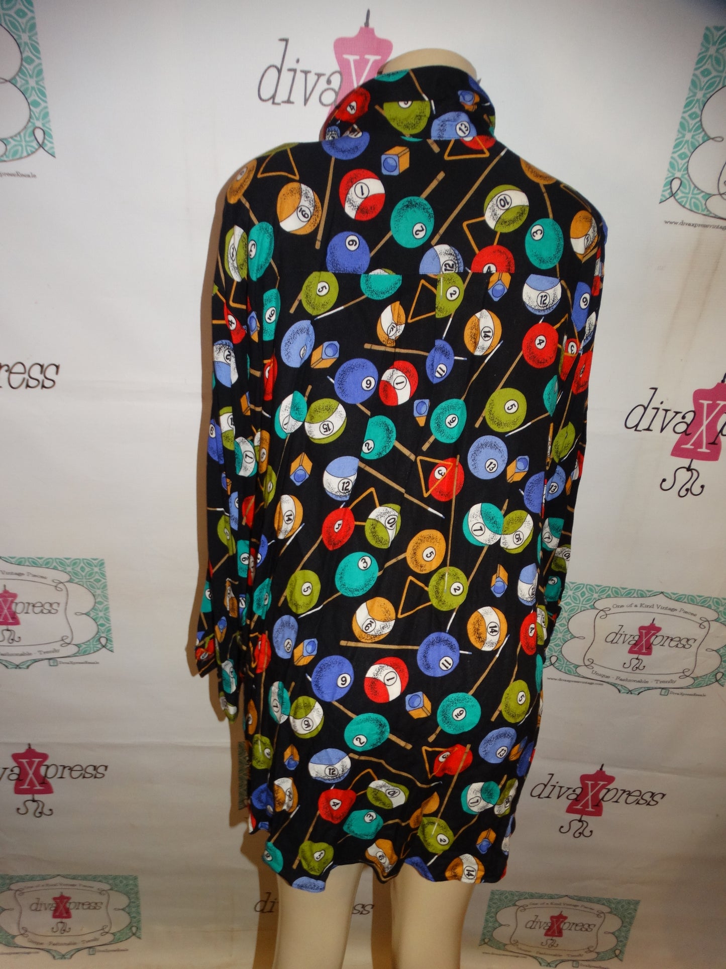 Vintage RTW Black Pool Table Balls Blouse Size 1x