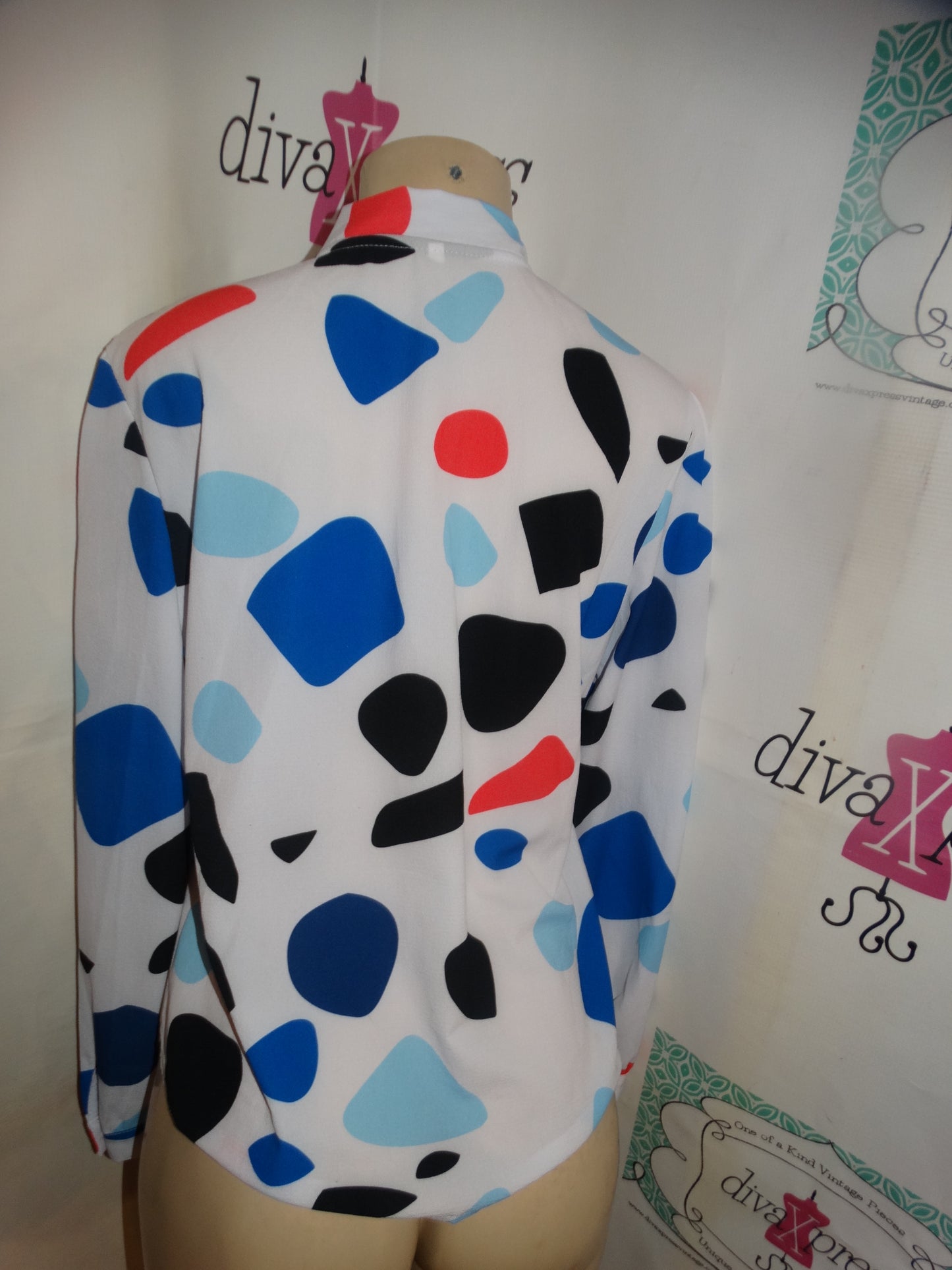 White Blue Dot Tie Top Size S