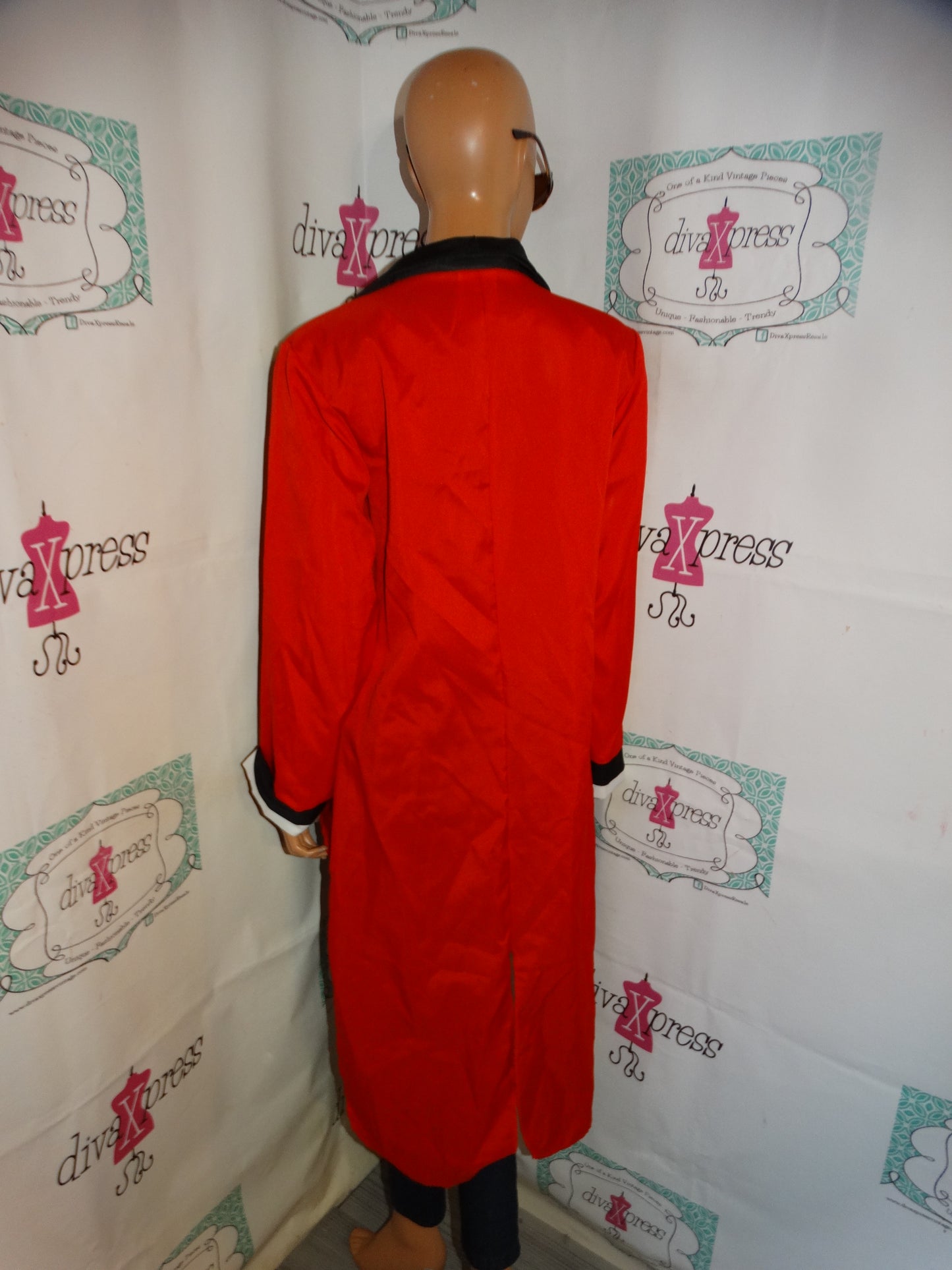 Vintage Red/Blck/White Tuxedo Blazer Size L