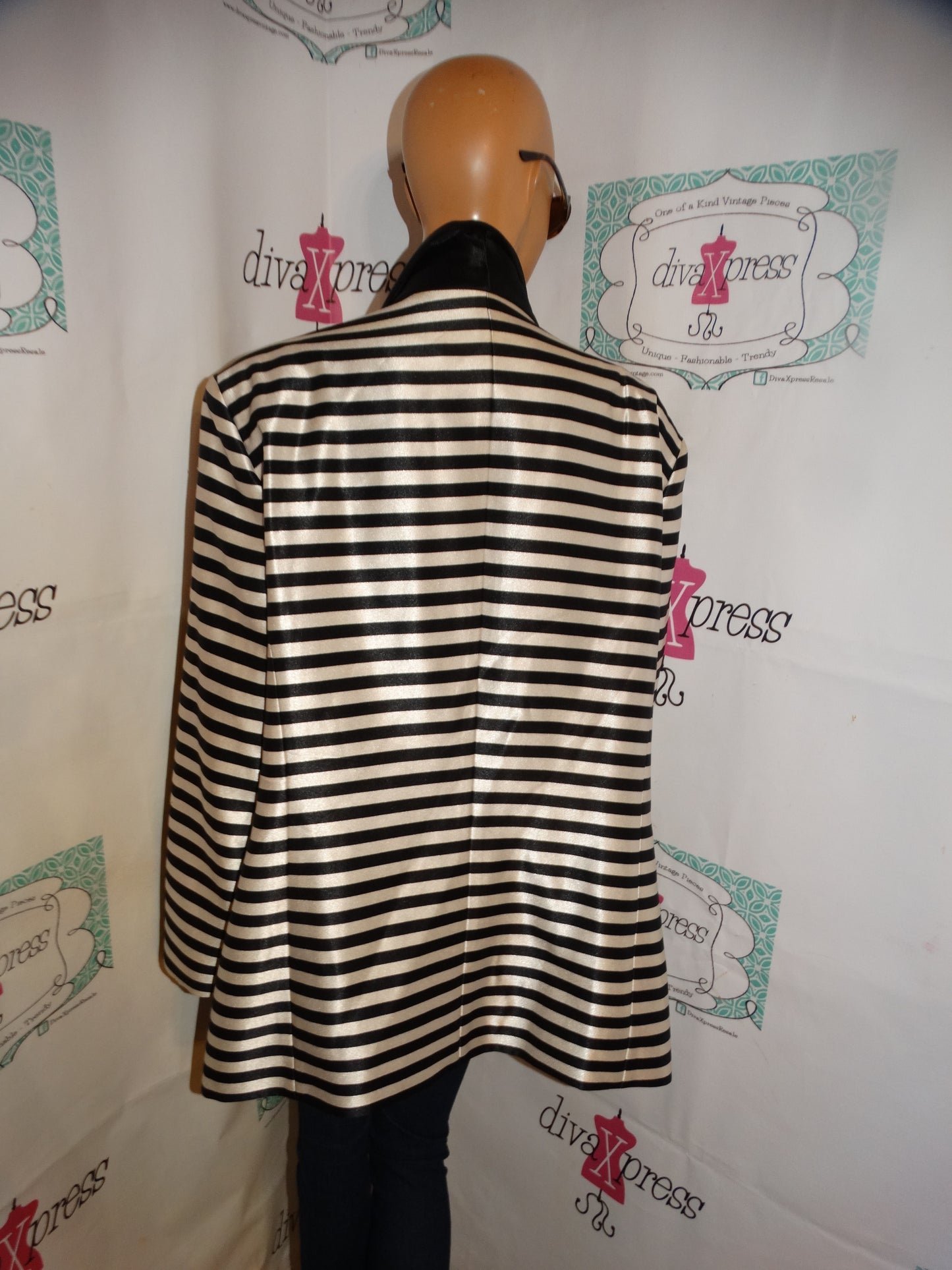 Vintage Moshinta Cream/Black Striped Blazer Size 2x