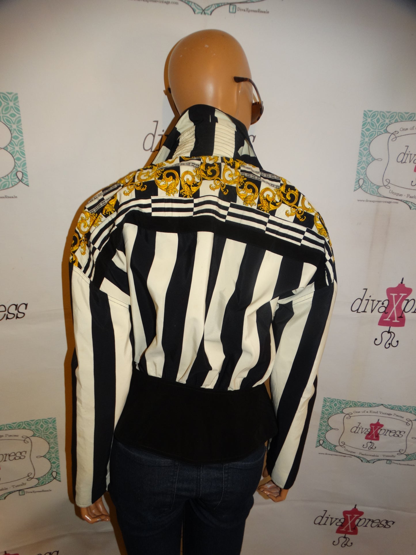 Vintage Black/White Gold Chain Jacket Size M