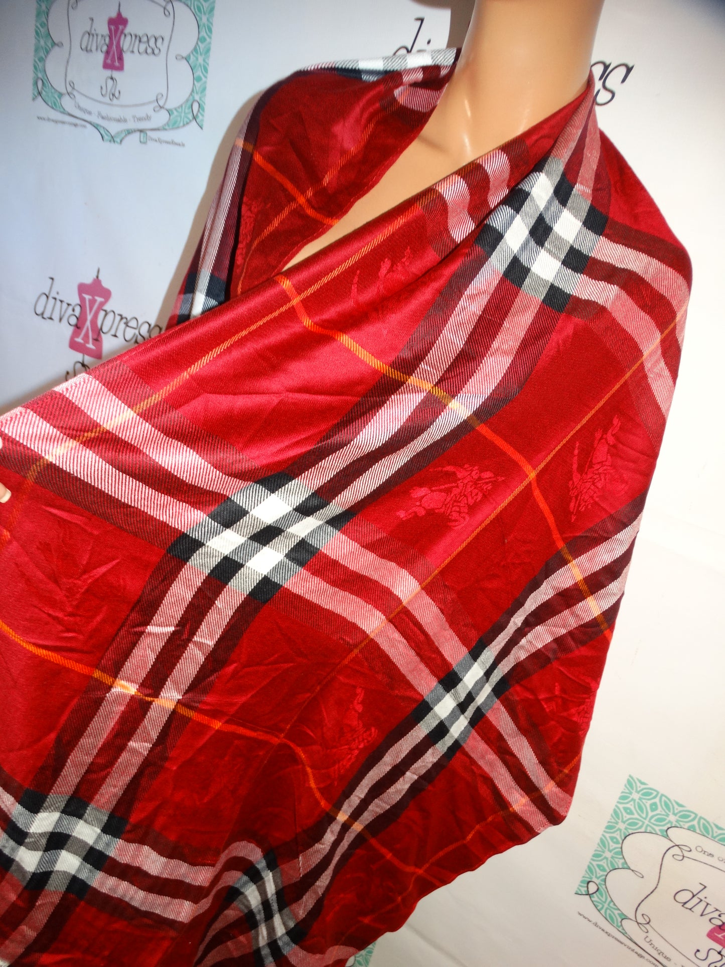Burberry Deep Red XL Scare/Shawl