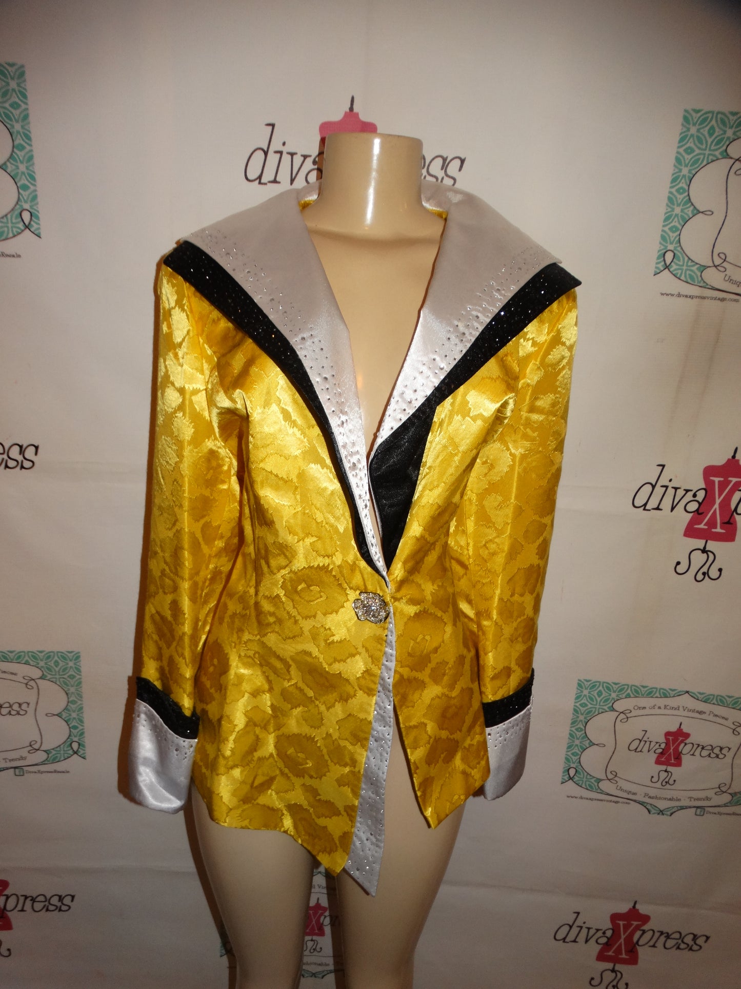 Vintage Giovanna Yellow, Black and White Blazer Size 1x