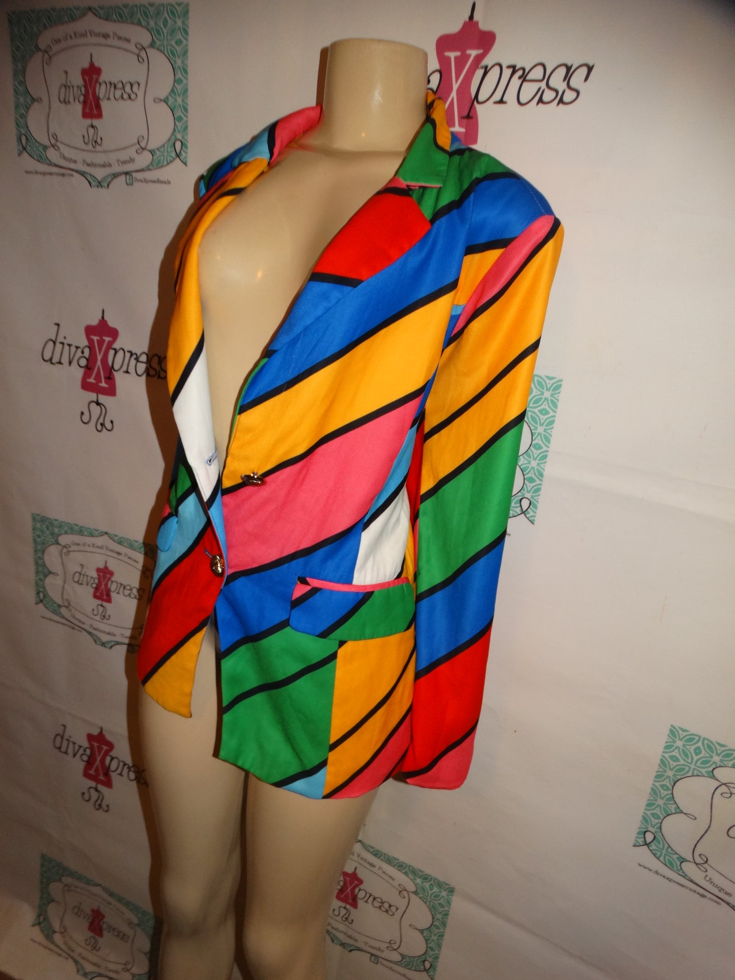 LAtise Colorful Wrap Blazer Size 1x
