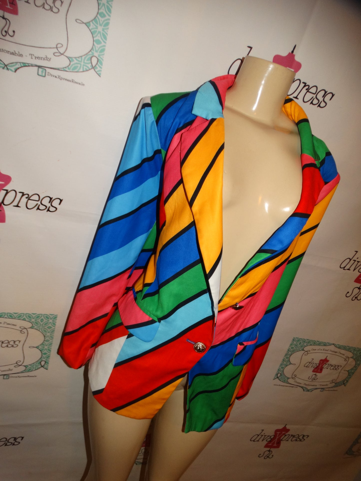 LAtise Colorful Wrap Blazer Size 1x