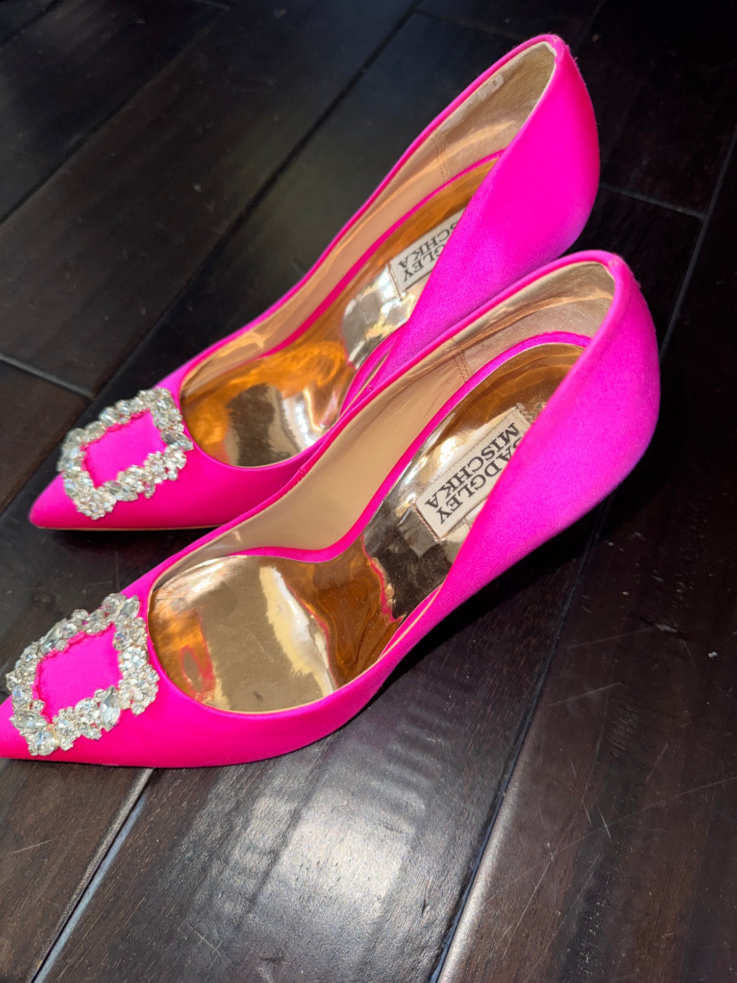 Badgley Mischka pink pumps size 8.5