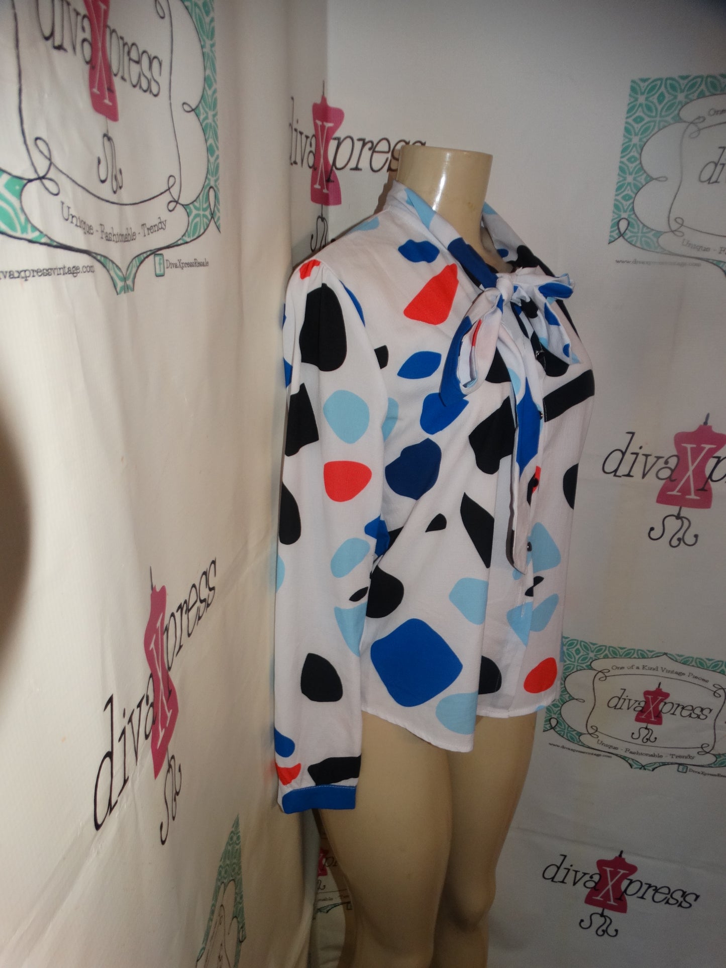 White Blue Dot Tie Top Size S