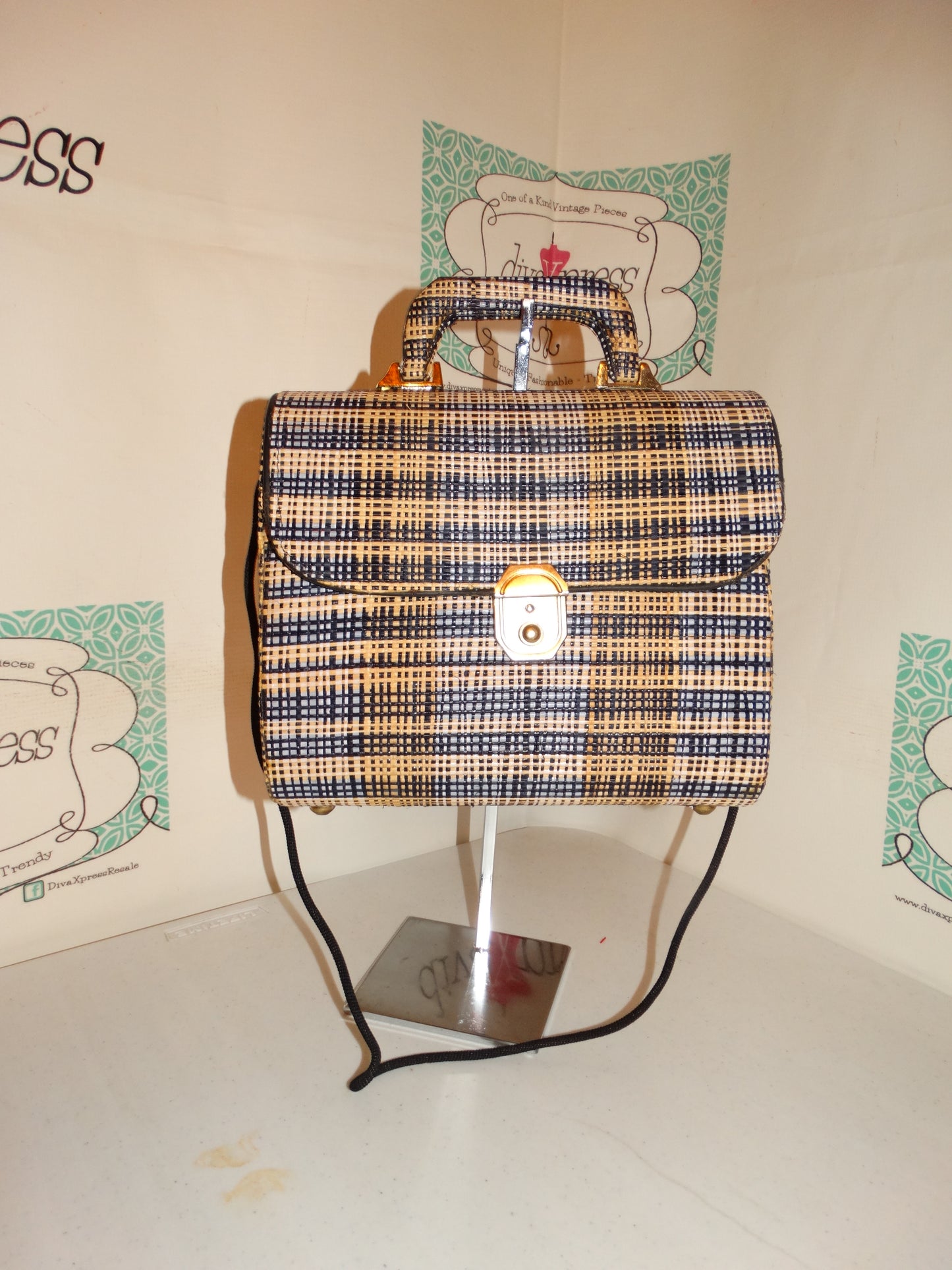 Vintage Tan/Black Purse Size L