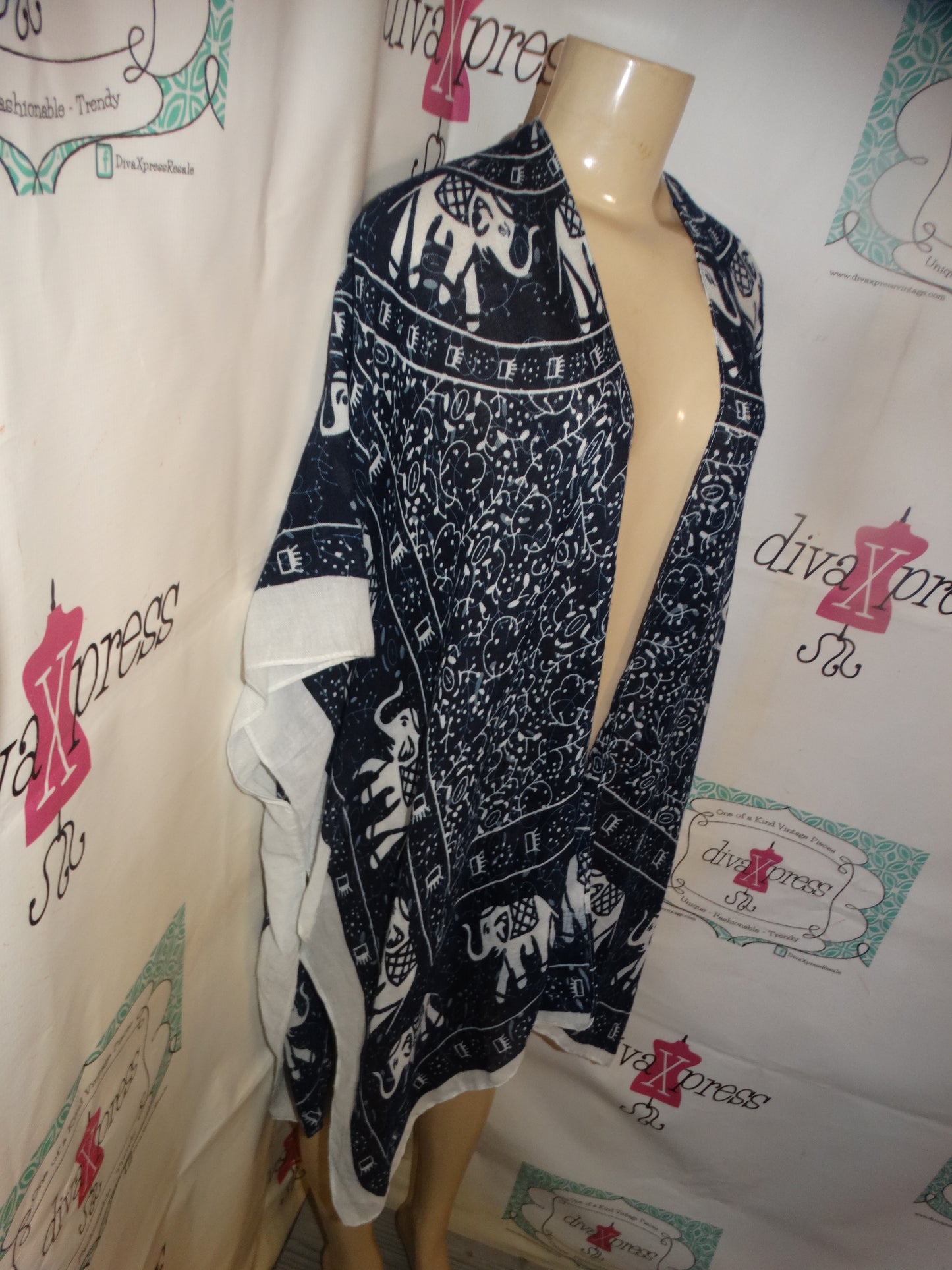 Women Heart Blue Elephant Throw Size  XL