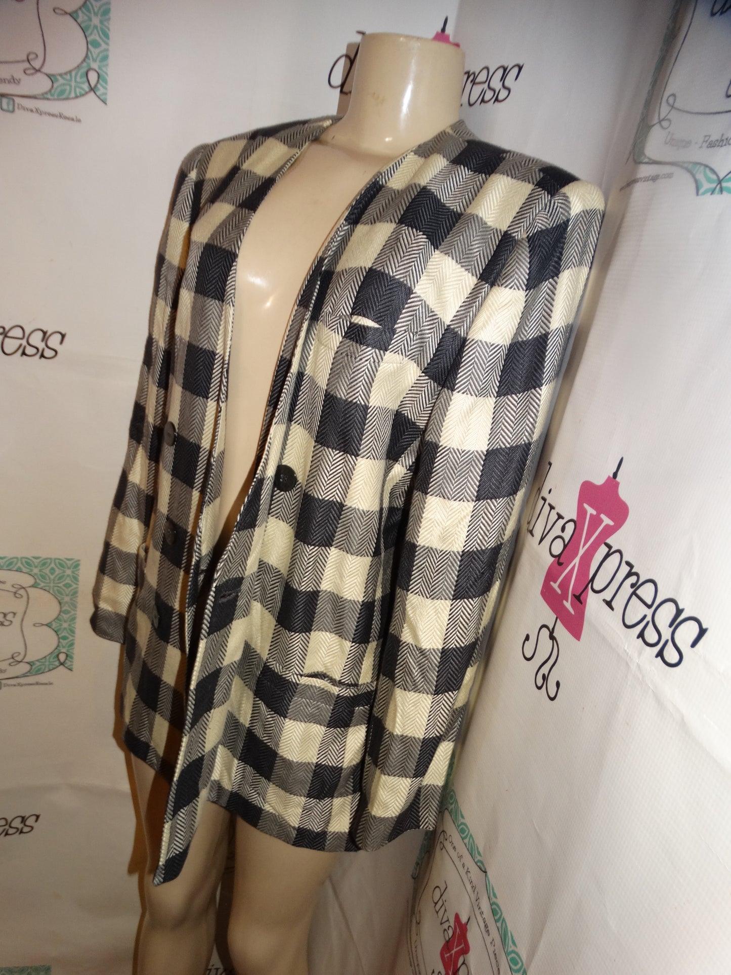 Vintage Jaqueline Gray/Cream Blazer Size L