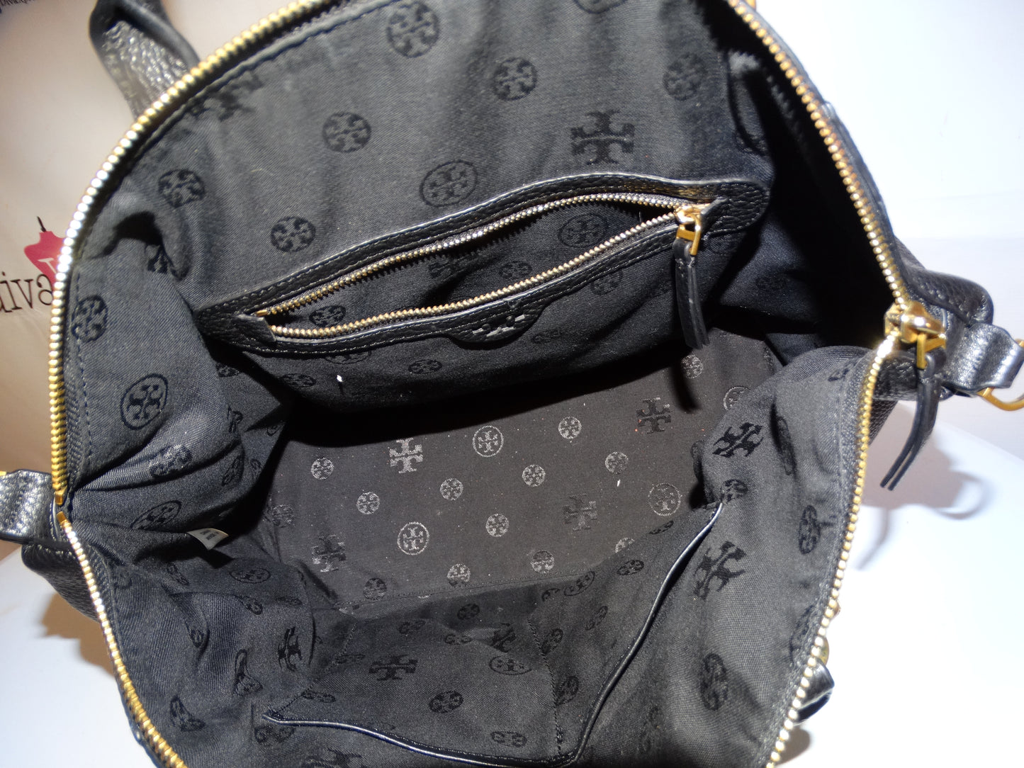 Authentic Black LEAther  Tory Burch Purse Size L