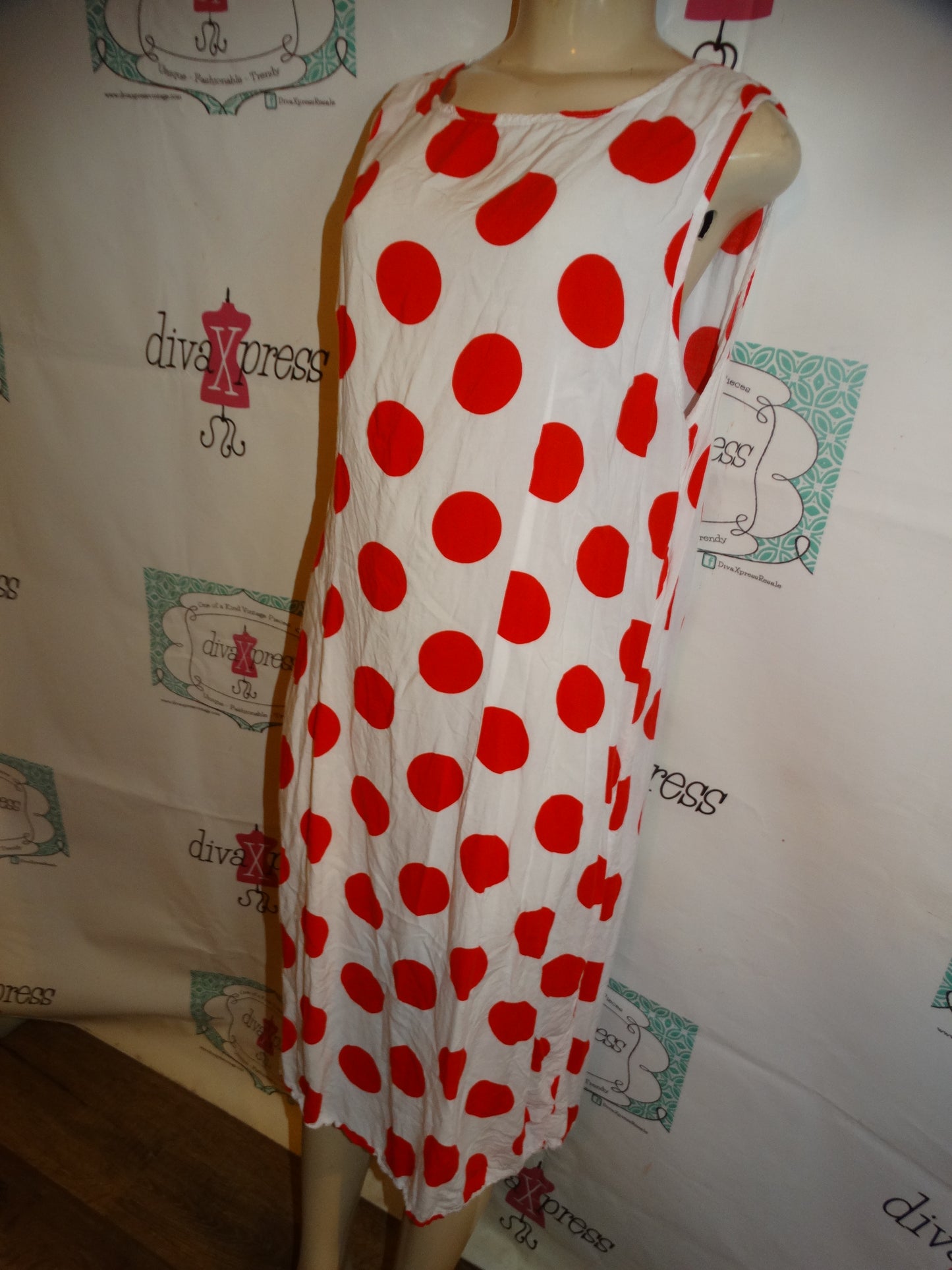 White/Red Polka Dot Dress Size XL