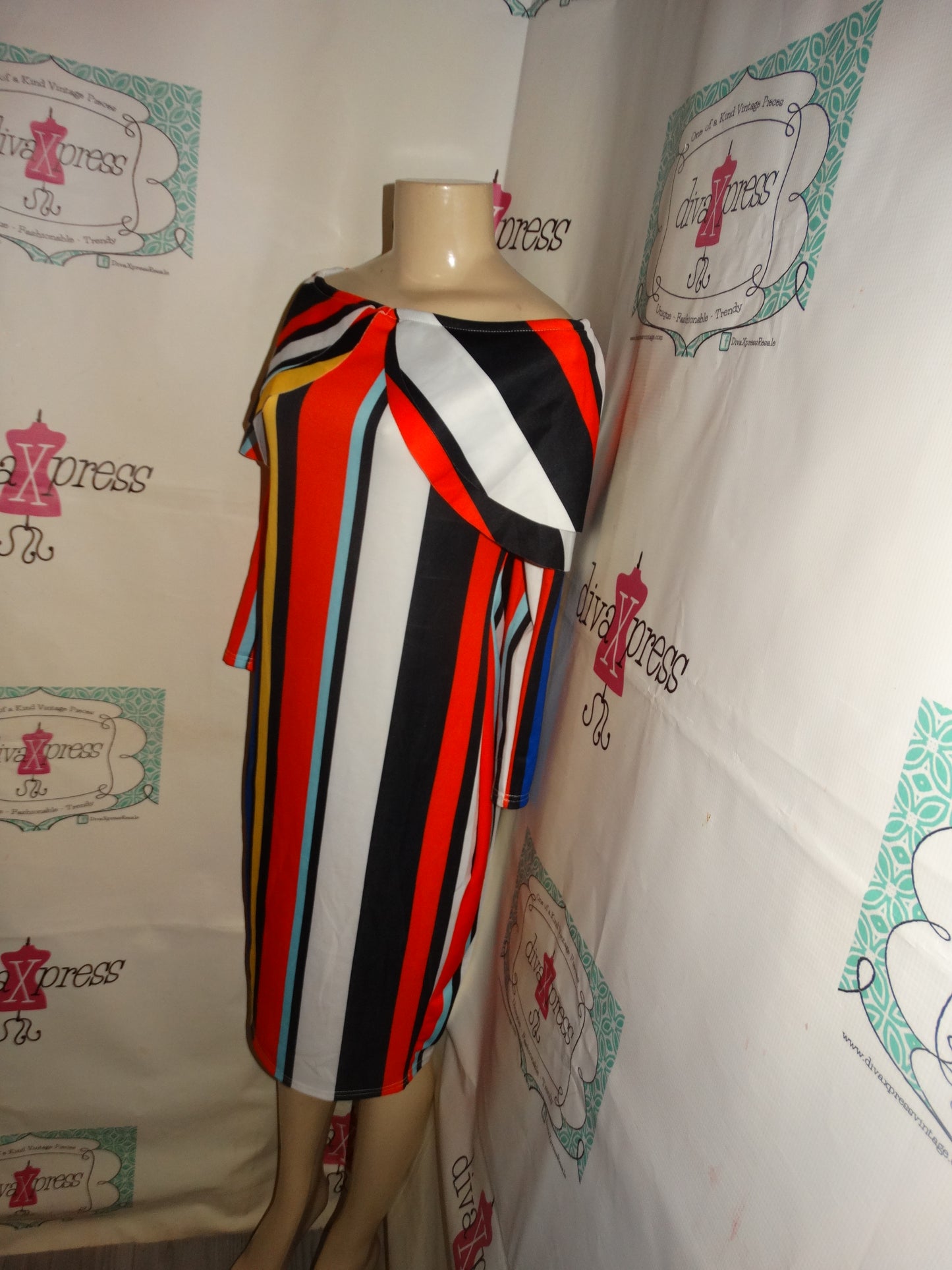 White Colorful Stripe Off Shoulder Dress Size L