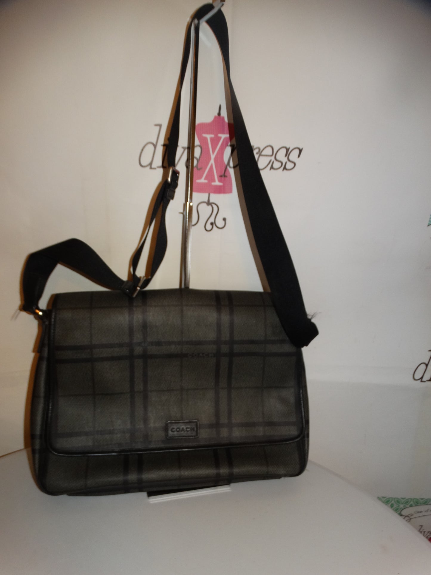 Vintage Authentic Coach Leather Crossbody XXL Bag