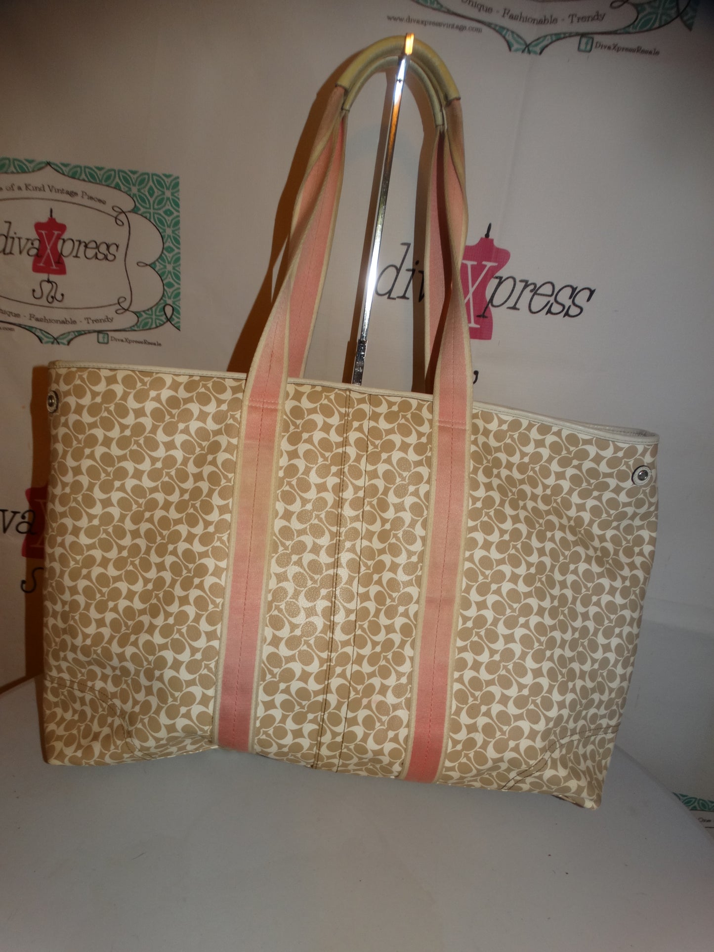 Vintage XXL Authentic  Coach Tote Bag