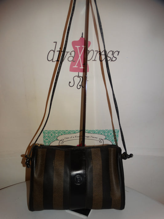 Vintage Authentic Fendi Crossbody Purse Size L