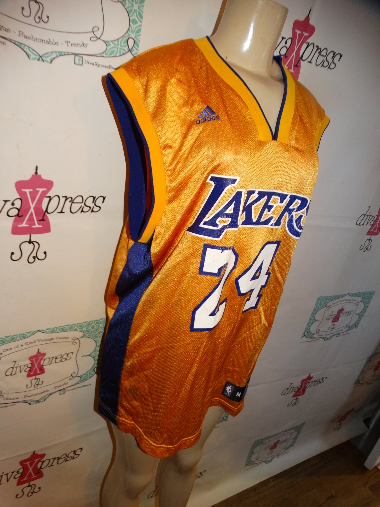 Adiddas Kobe Bryant Jersey Size L