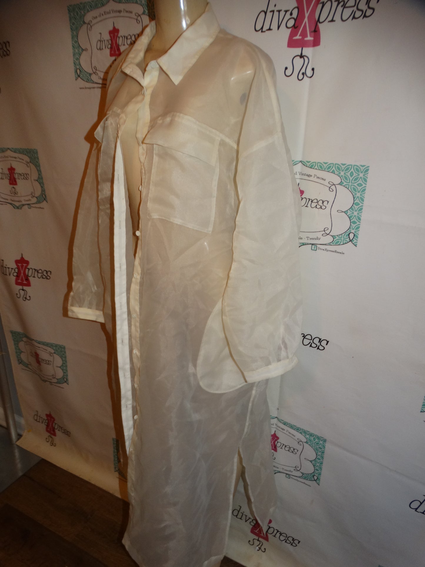 Ellouii Sheer Cream Duster Size 3x