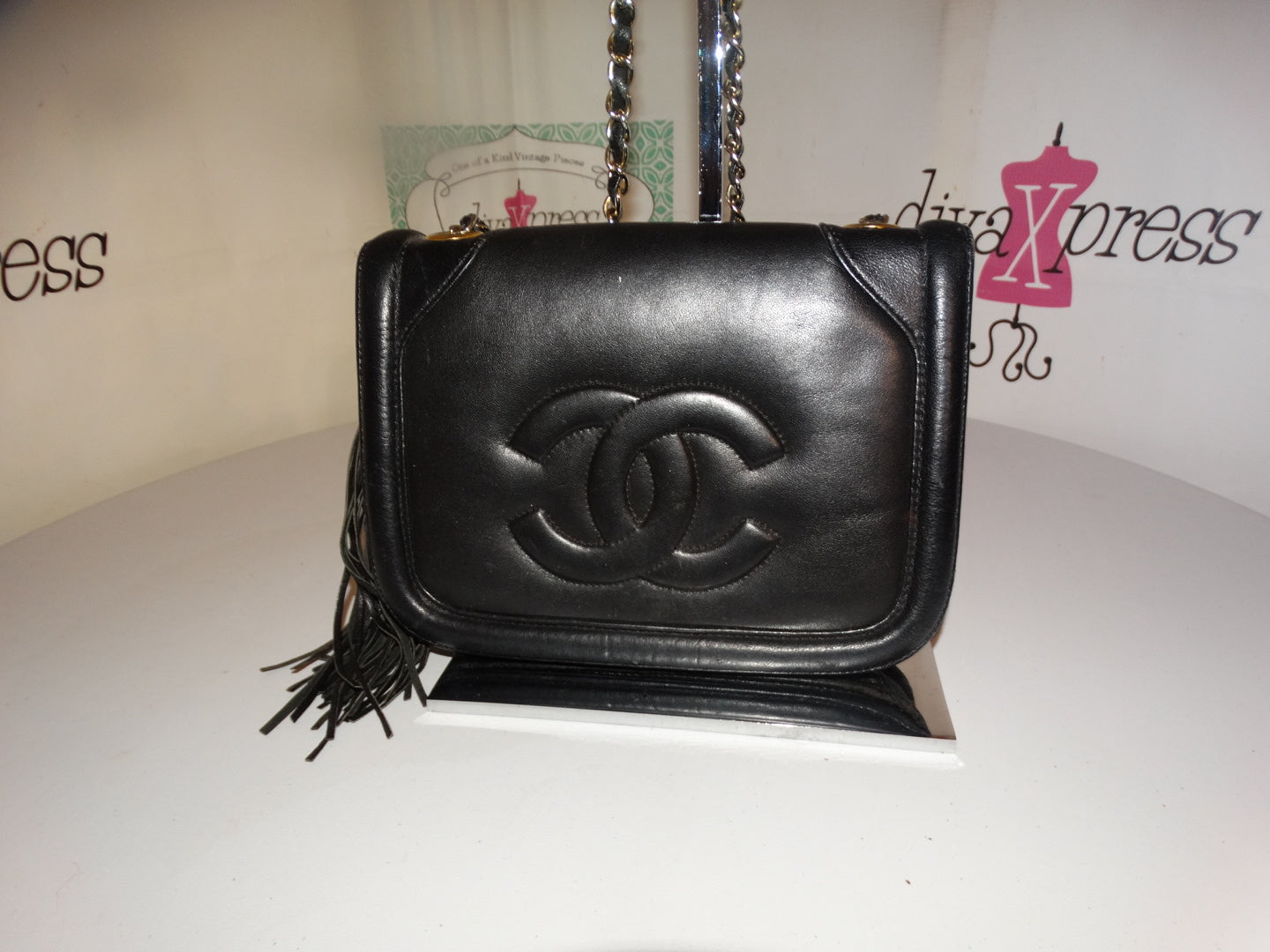 Vintage Leather CC Purse Black Size M  ( READ DESCRIPTION)